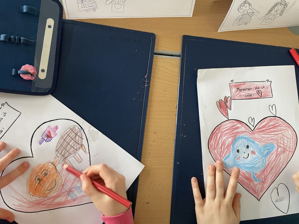 Bilder malen für ein Schulprojekt